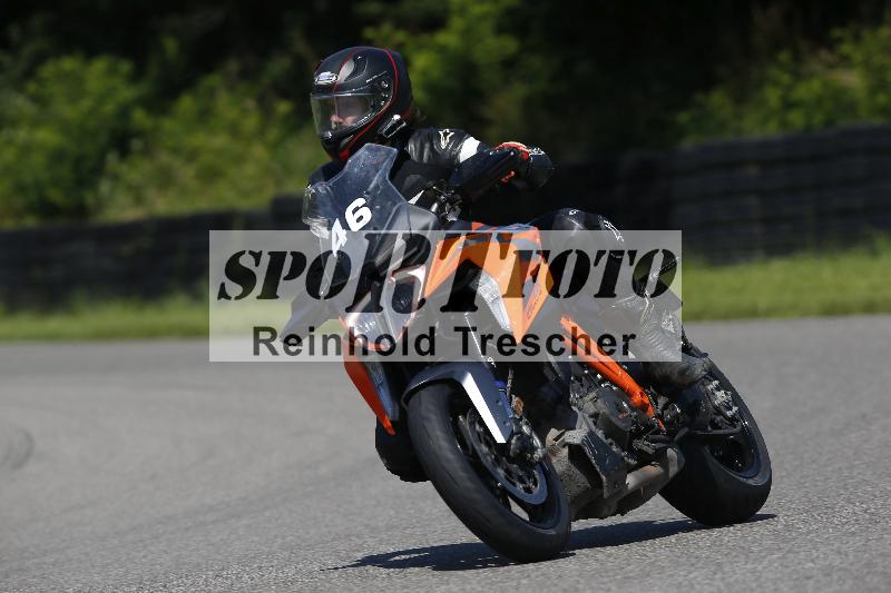 /Archiv-2024/29 12.06.2024 MOTO.CH Track Day ADR/Gruppe blau/46